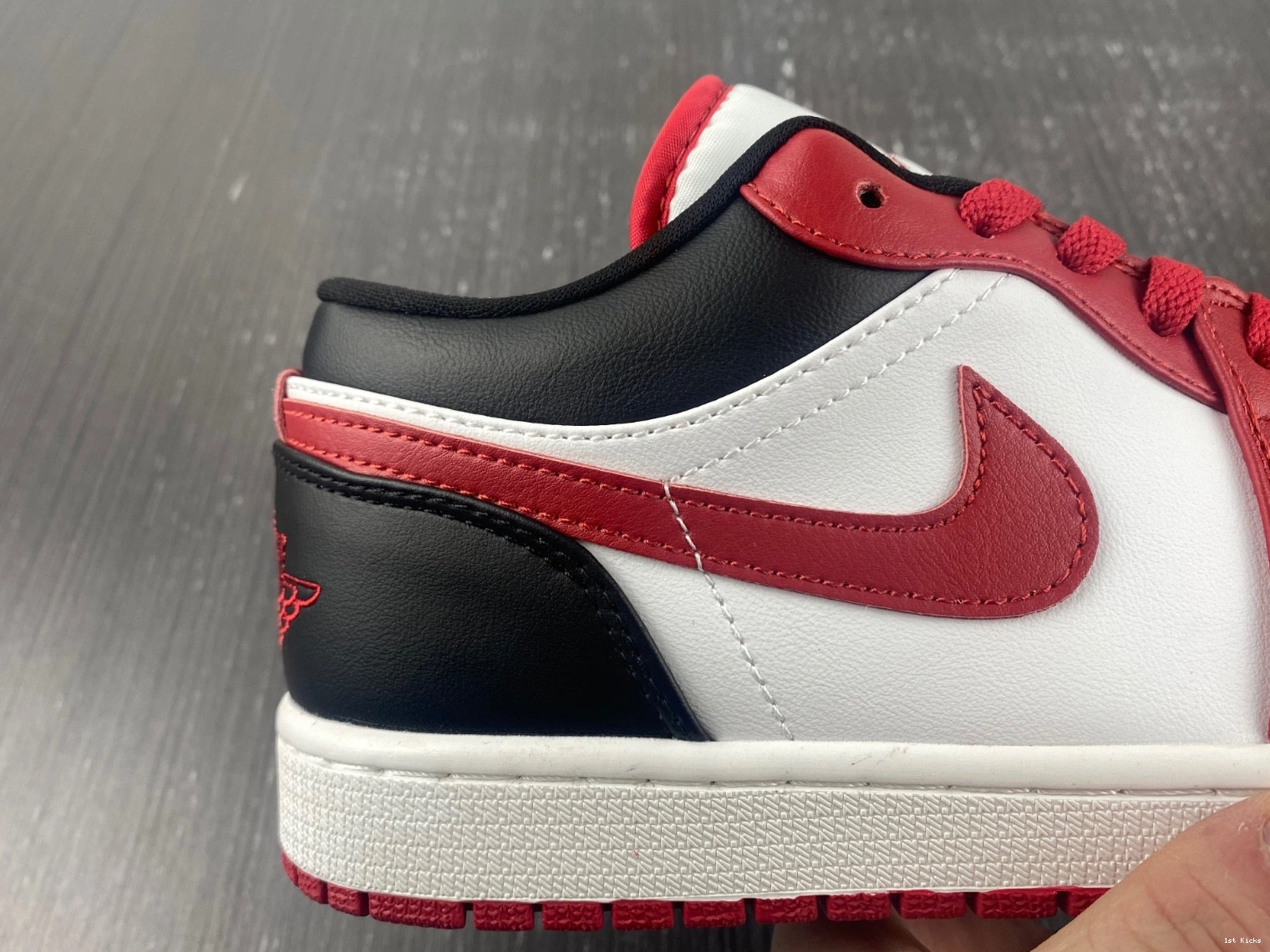 DC0774-160 Black Low 1 (Women's) - Reverse Jordan Toe 0125